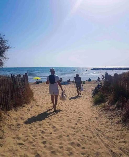 Studio Cosy Et Moderne Au Couchant Situe 150M De La Plage -Avec Parking Gratuit Prive - 25M2 - Climatise - Balcon - Wifi Gratuit 라그랑모트 외부 사진