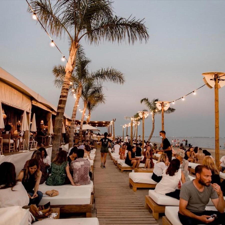 Studio Cosy Et Moderne Au Couchant Situe 150M De La Plage -Avec Parking Gratuit Prive - 25M2 - Climatise - Balcon - Wifi Gratuit 라그랑모트 외부 사진